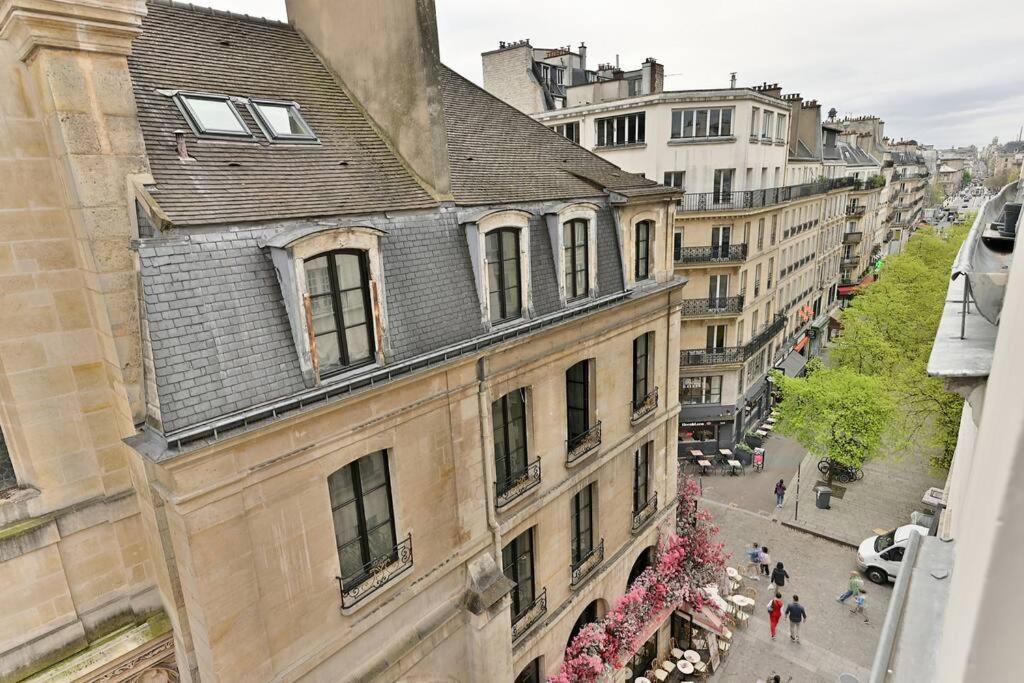 Appartement Paisible Et Central Rivoli Parigi Esterno foto